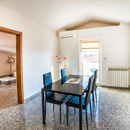 Apartments Ori-2